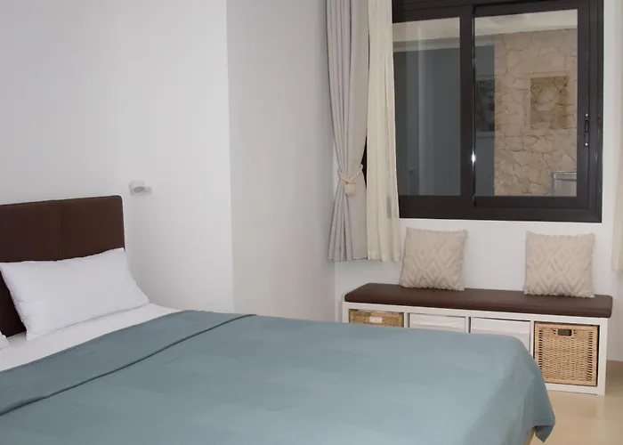 Modern Beach Apartment - La Maca